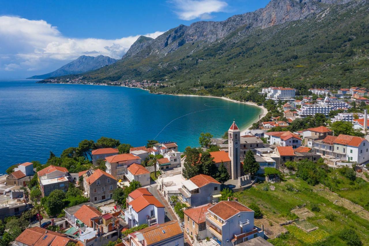 Apartmani Zara & Maris Gradac  Buitenkant foto